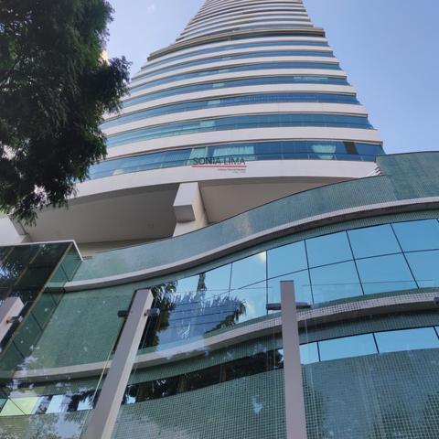 Apartamento em frente ao parque do ingá com  Edifício John Wesley